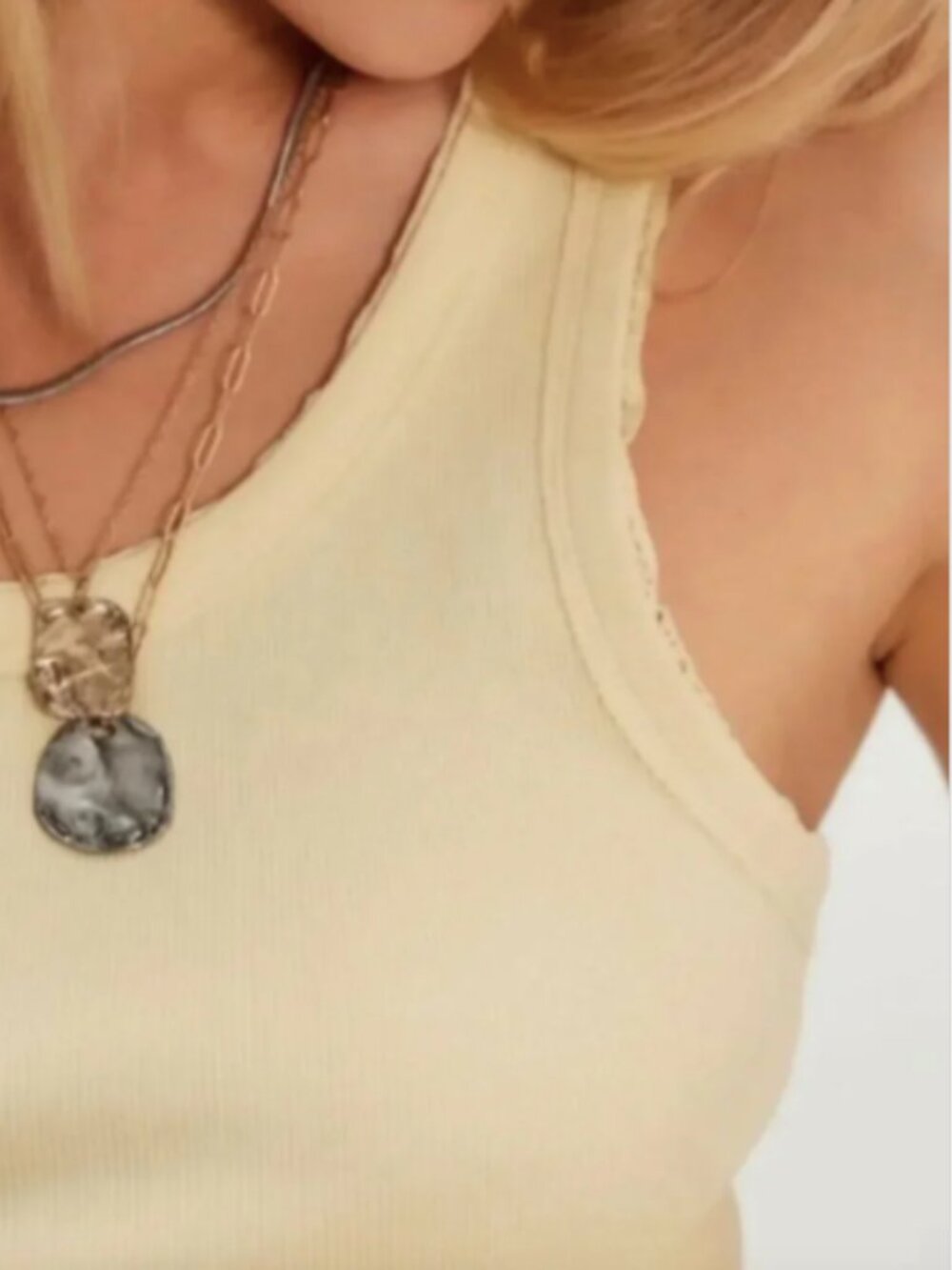 NWT Free People We the Free Rowan Tank in Perfect Flan (M) - Picture 4 of 5